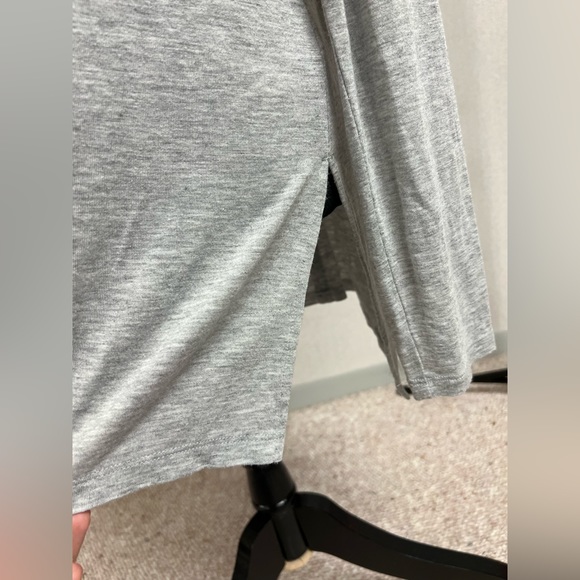 Athleta long sleeve - Picture 4 of 7